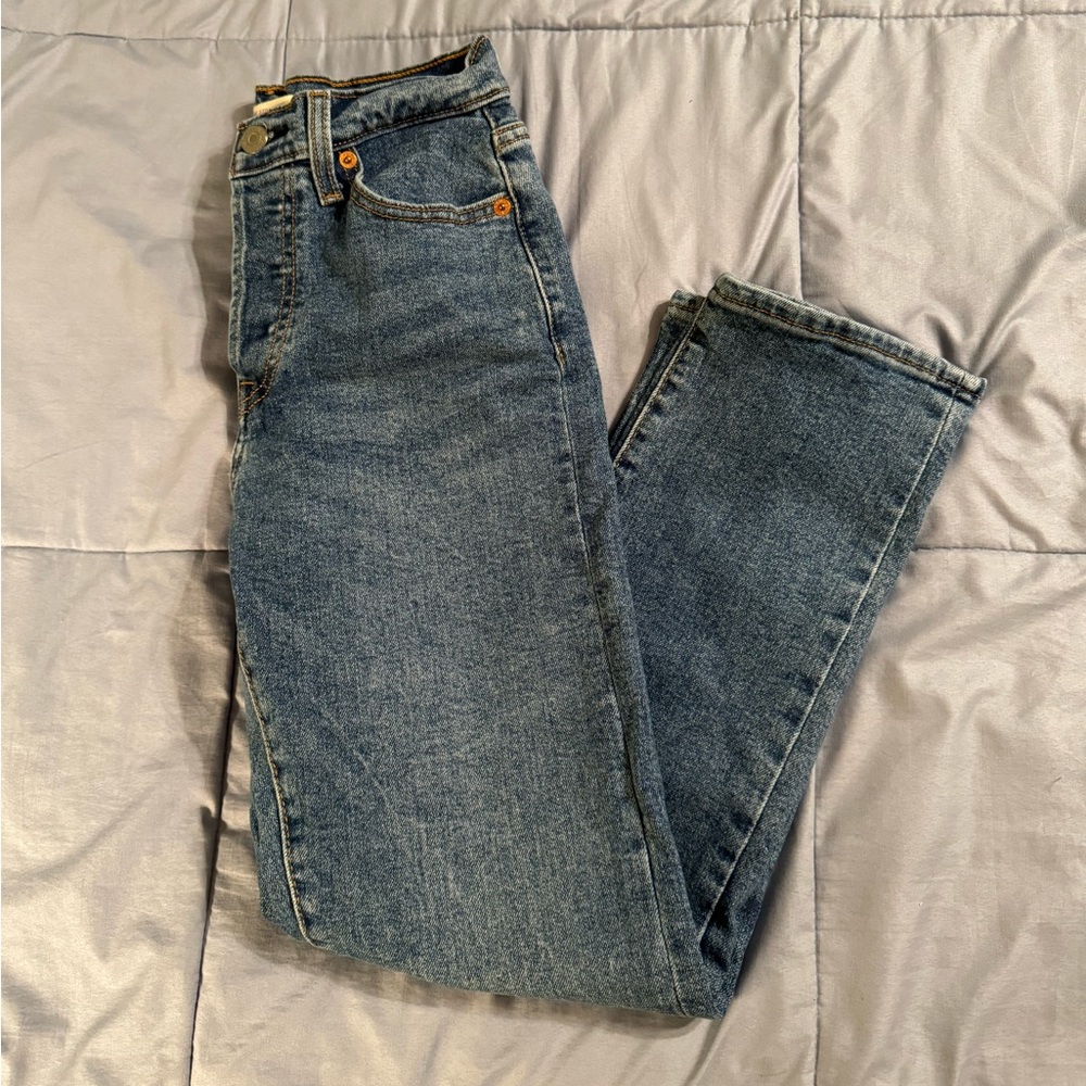 Levi’s wedgie straight jeans